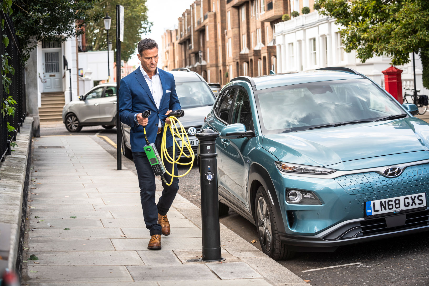 London campaign for Ubitricity, charging points for electric mobility,